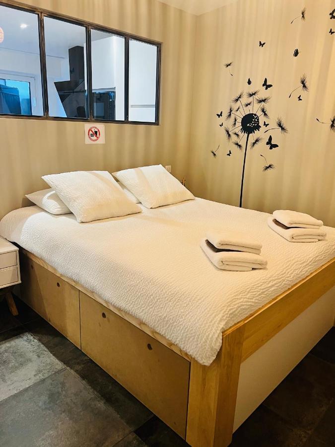 Le Saint Symphorien, Parking Gratuit Privee Apartment วานส์ ภายนอก รูปภาพ